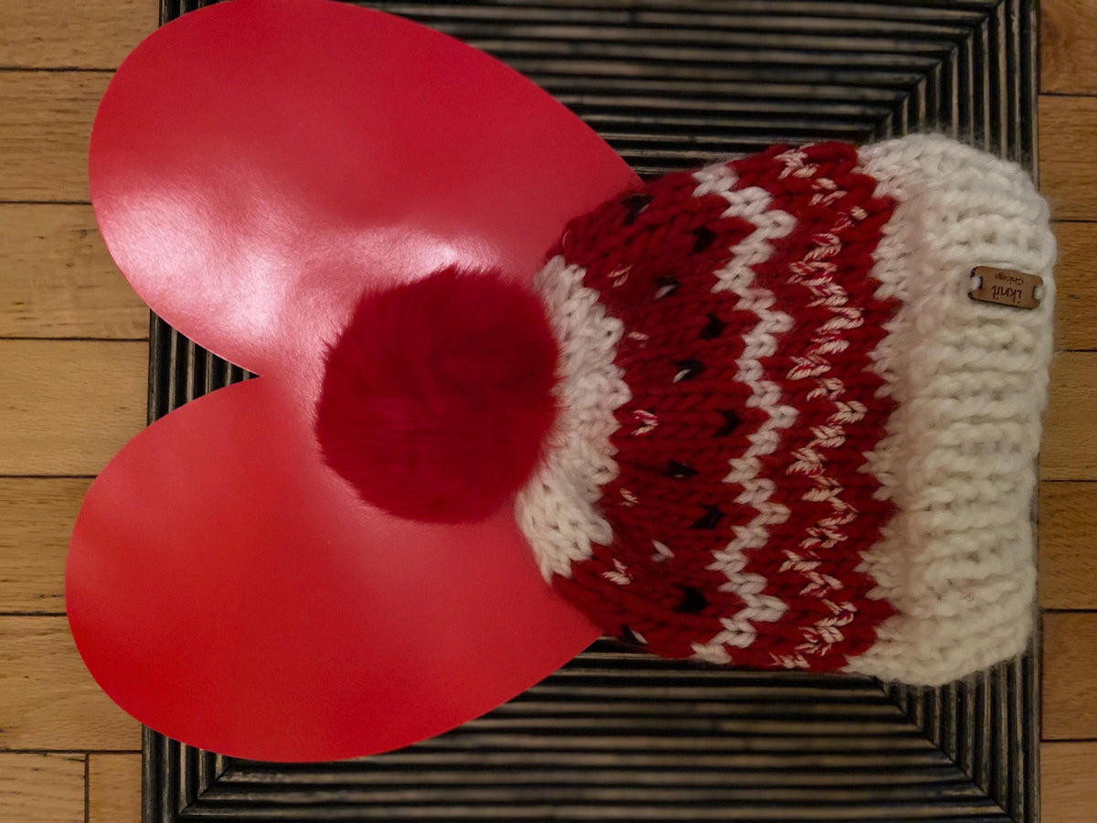 CHRISTMAS BERRY Hand Knit Beanie