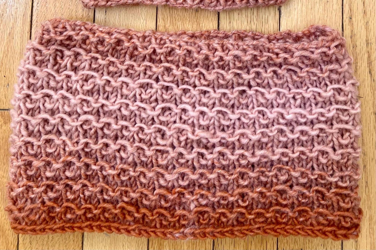 BOURBON Lightweight Knit Beanie and Cowl Set