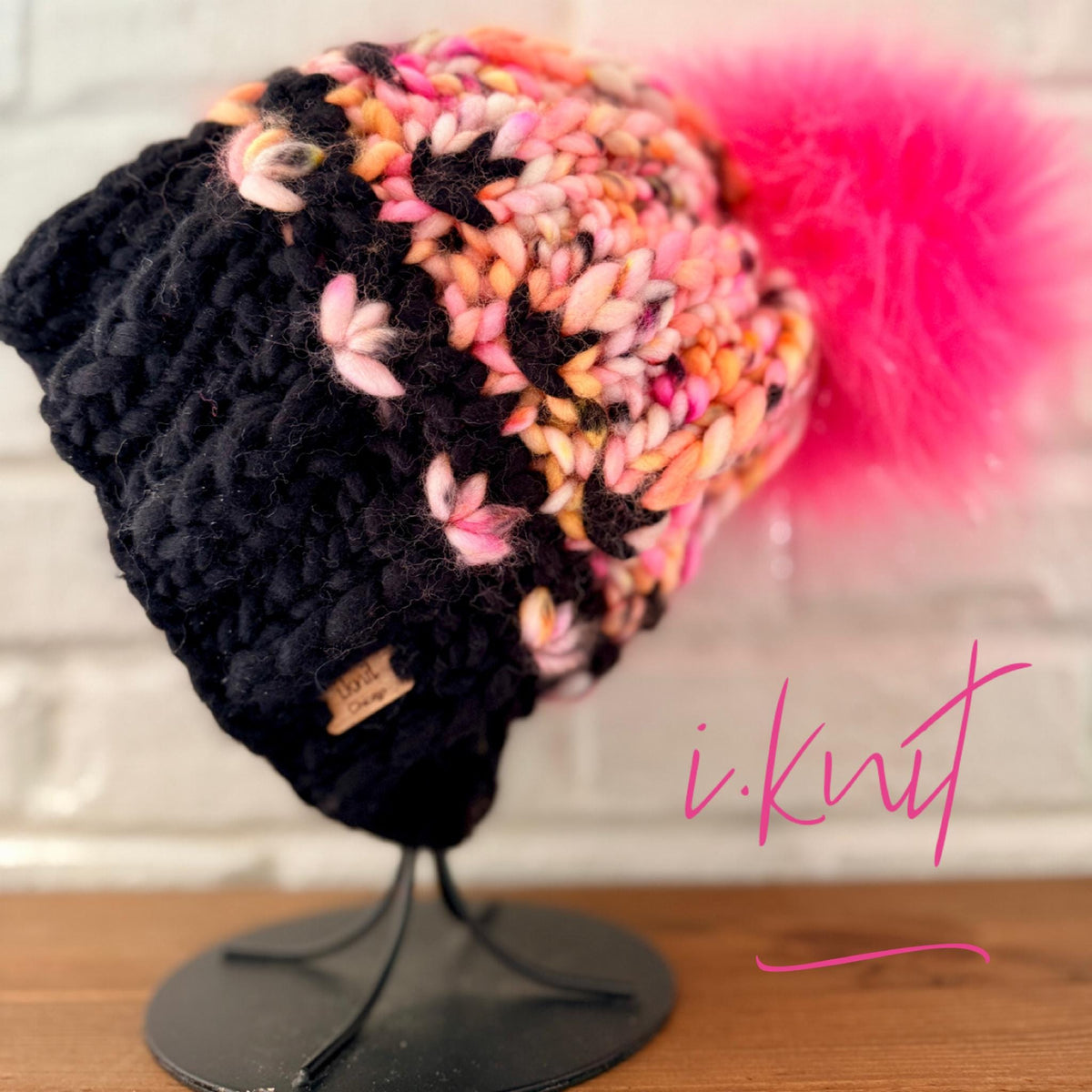 DRACULAURA Chunky Funky Knit Beanie.