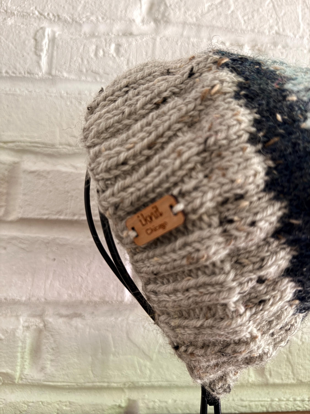 TWEEDY PEAKS Knit Beanie