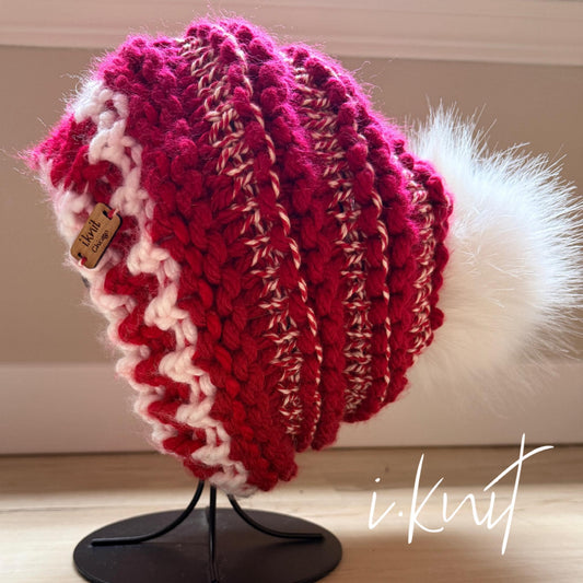 Festive POINTSETTIA Christmas Knit Beanie