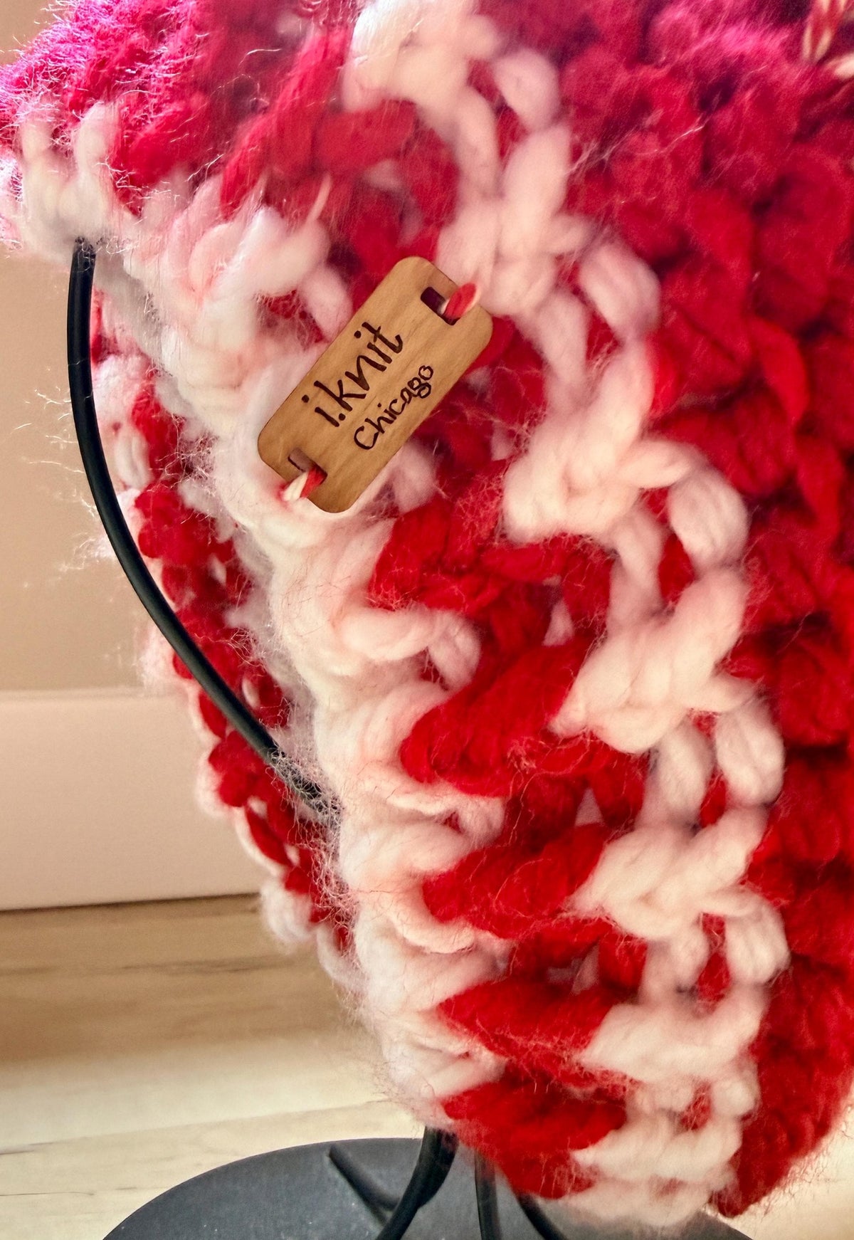 Festive POINTSETTIA Christmas Knit Beanie