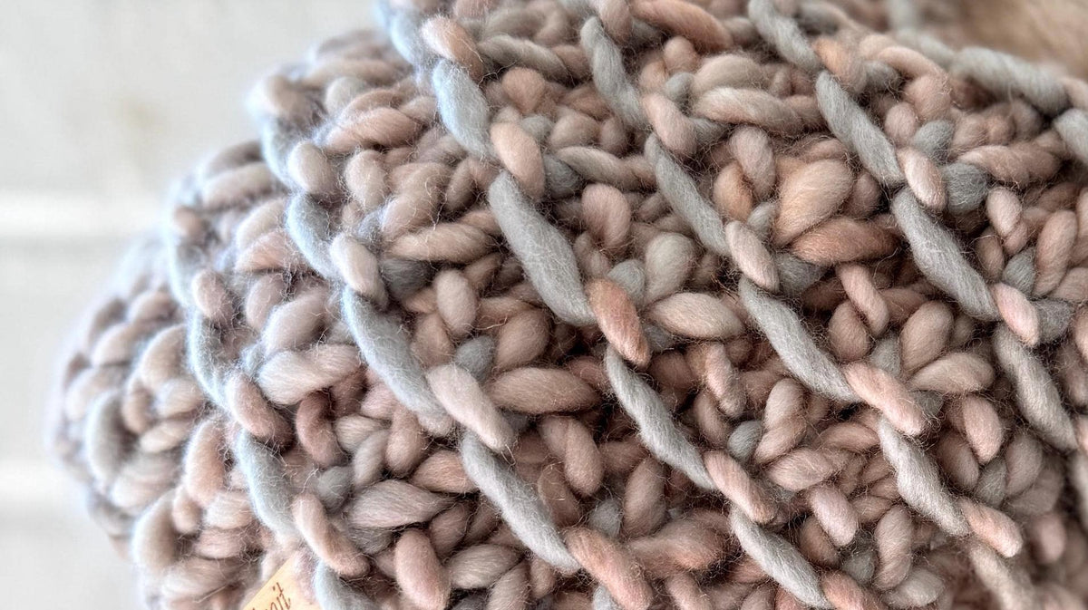 SEASHELLS Textured Knit Beanie