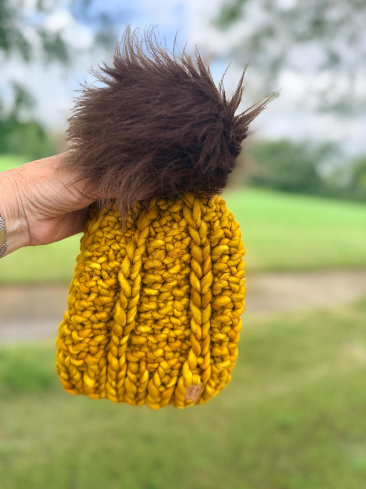 AMBER Super Chunky Knit Beanie