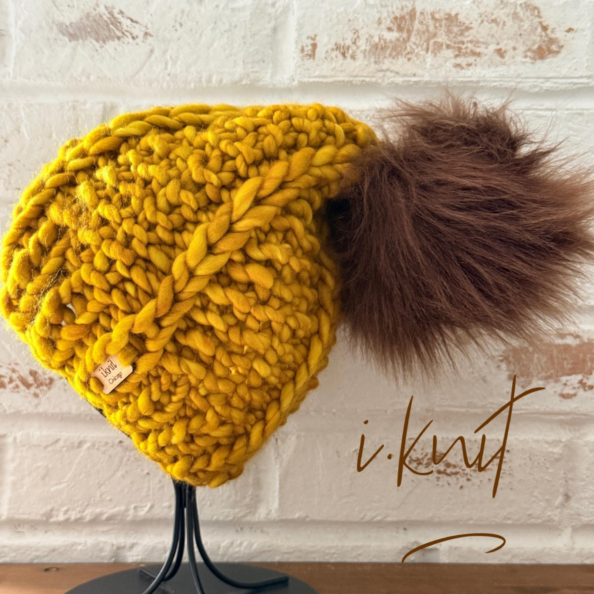 AMBER Super Chunky Knit Beanie