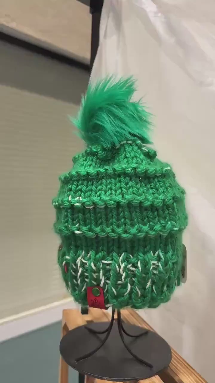 YULETIDE Christmas Knit Beanie