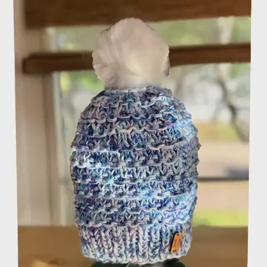 BLUEBIRD DAY Knit Beanie
