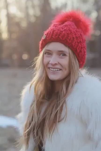 ALL-AMERICAN RED Chunky Knit Beanie