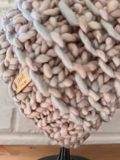 SEASHELLS Textured Knit Beanie